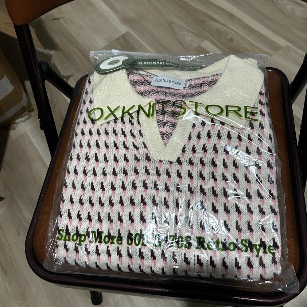 OXKNIT STORE Cream and Pink Men's Polo Shirt